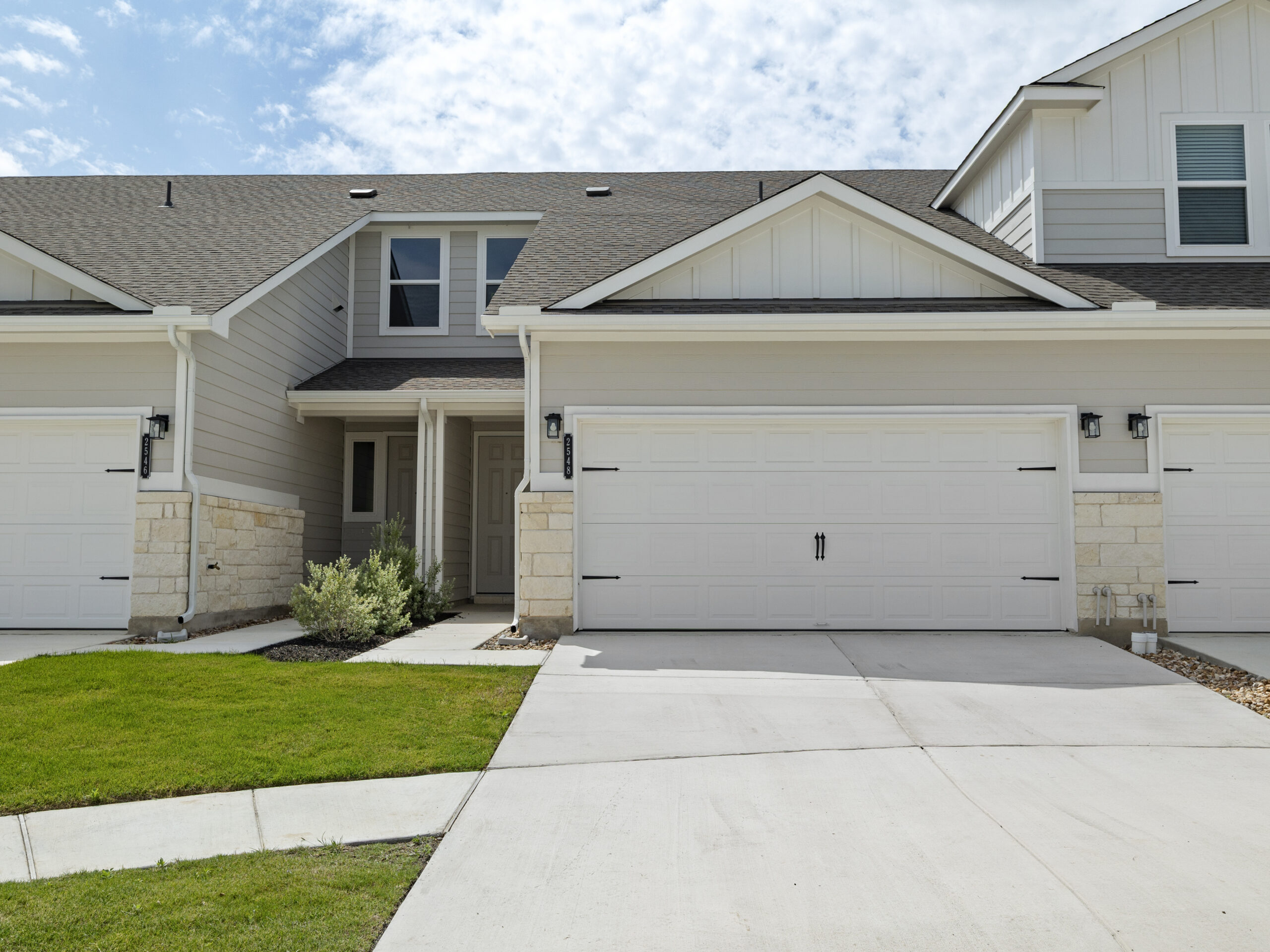 2548 Jack Nora Way