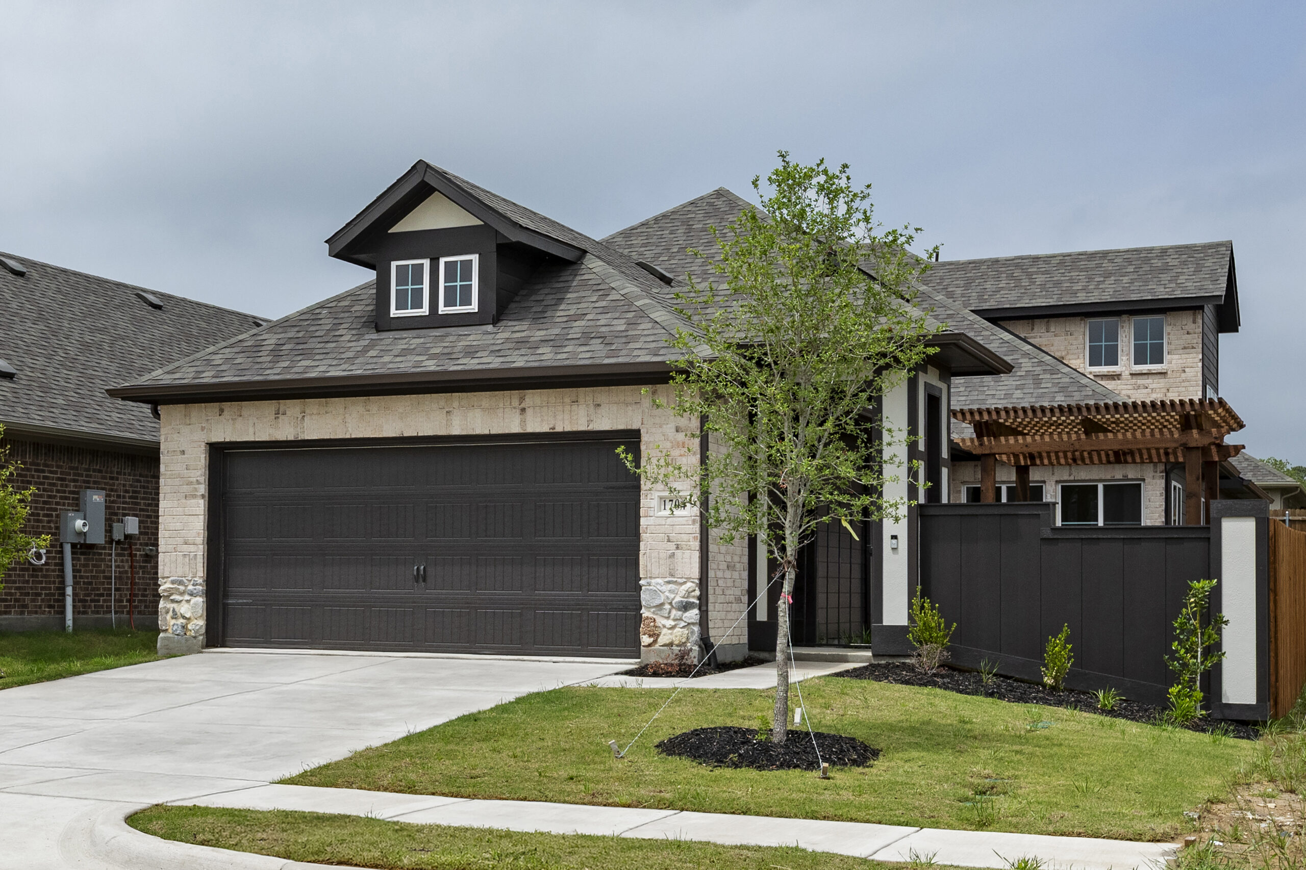 1704 Meadow Crest Drive