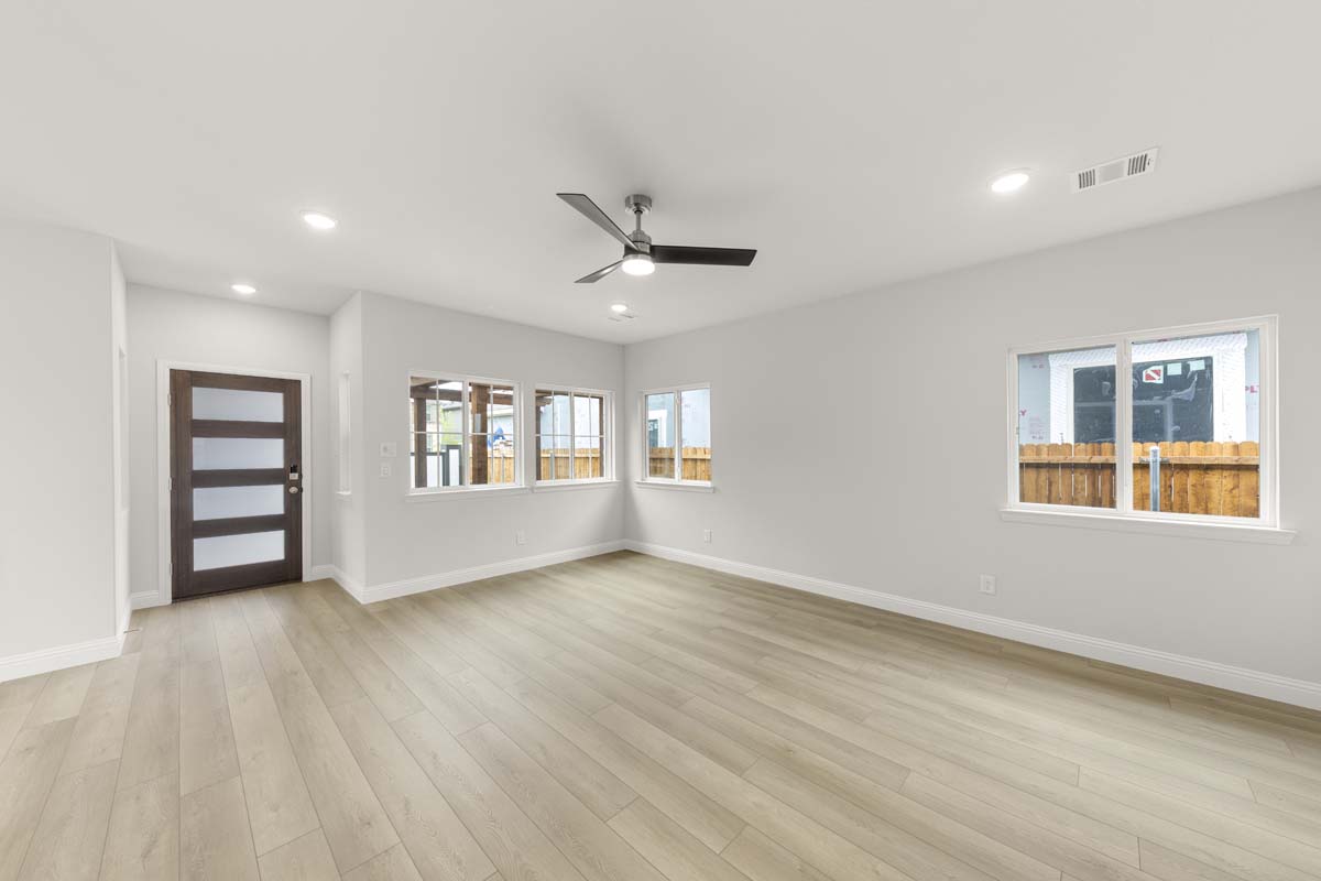 Toscana at 1640 Edgeway Drive, Aubrey, Texas: photo 3