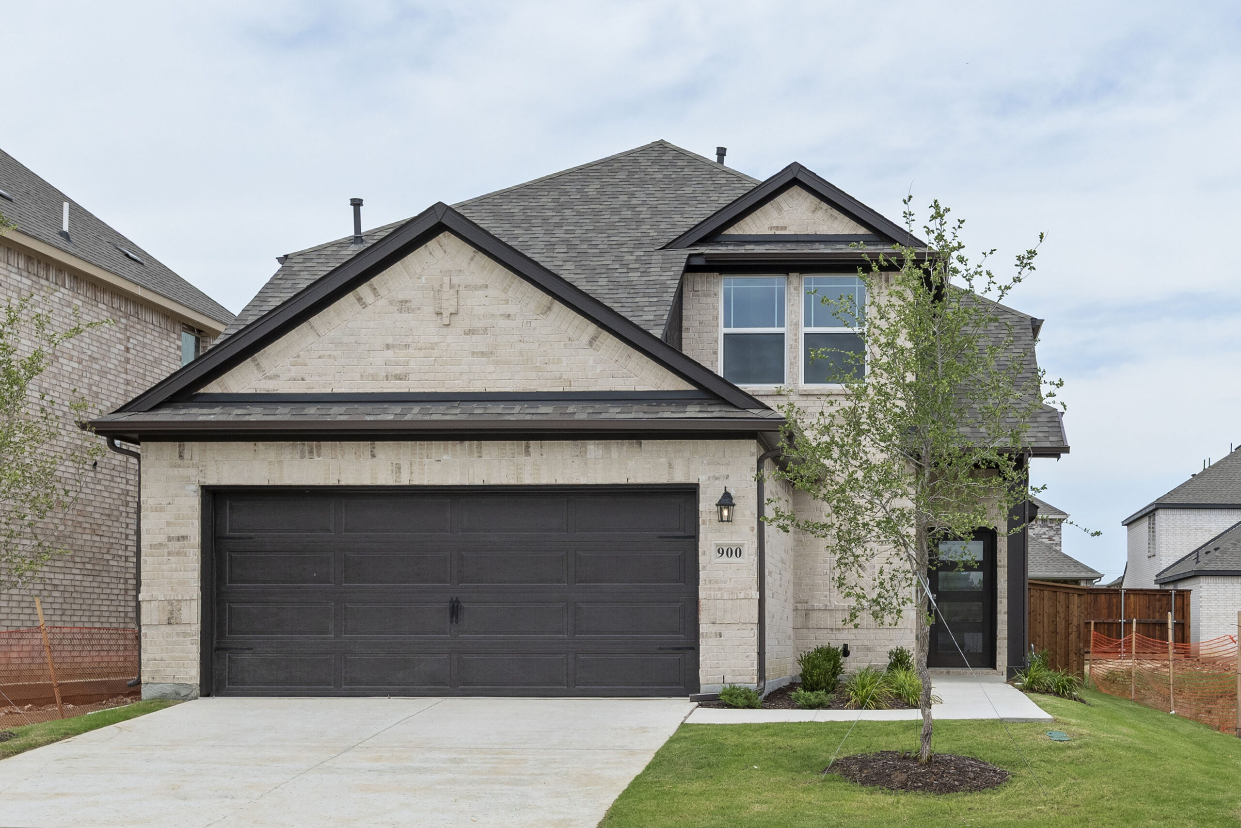 900 Collegiate Drive